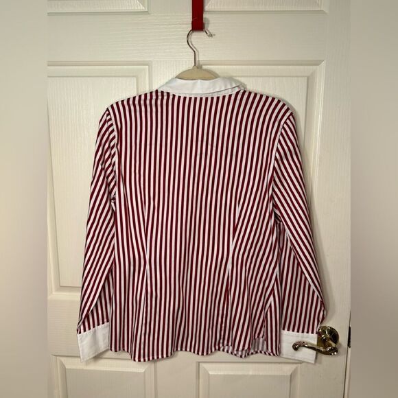 Van Heusen blouse  - Picture 2 of 7